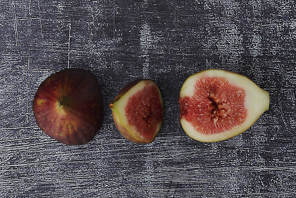 포토 JPG 스튜디오촬영 과일 자연 검은배경 단면 실내 건강 누끼 사람없음 농작물 하이앵글 신선 세개 오브젝트 유기농 예방 무화과 플랫레이 변비예방 국내포토 웰빙 뷰포인트 백그라운드 농업 3 내부 검은색 플랫 생태계 변비 파일형식