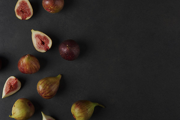 포토 JPG 스튜디오촬영 과일 자연 검은배경 단면 실내 건강 누끼 사람없음 농작물 하이앵글 여러개 신선 오브젝트 유기농 예방 무화과 플랫레이 변비예방 국내포토 웰빙 뷰포인트 다수 백그라운드 농업 내부 검은색 플랫 생태계 변비 파일형식