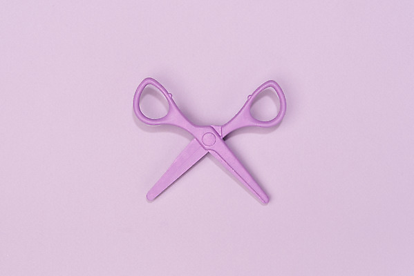 포토 JPG 스튜디오촬영 문구용품 가위 실내 누끼 사람없음 하이앵글 한개 사무용품 보라색 자르기 오브젝트 보라색배경 플랫레이 국내포토 1 뷰포인트 컬러 백그라운드 모션 내부 플랫 파일형식