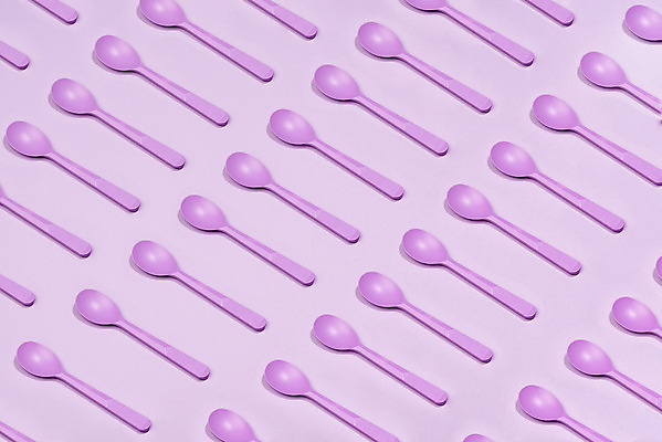 포토 JPG 스튜디오촬영 패턴 실내 누끼 사람없음 하이앵글 숟가락 보라색 여러개 오브젝트 보라색배경 플랫레이 국내포토 뷰포인트 컬러 다수 백그라운드 무늬 수저 내부 플랫 파일형식