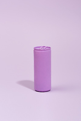 포토 JPG 스튜디오촬영 실내 누끼 사람없음 한개 보라색 캔 오브젝트 분리수거 보라색배경 캔음료 국내포토 1 음료 컬러 백그라운드 내부 파일형식