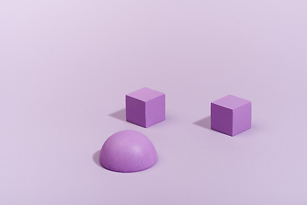 포토 JPG 스튜디오촬영 상상 실내 누끼 사람없음 한개 사각형 보라색 블록 오브젝트 아치 정사각형 보라색배경 상상력 나무블록 국내포토 도형 1 컬러 백그라운드 내부 목재 파일형식