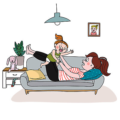 라이프스타일 여자 딸 화분 어린이 인형 액자 쿠션 일러스트 모녀 엄마 양말 피곤 사람 소파 육아 아기 서랍장 주부 전쟁 바쁨 열정 육아라이프 주부라이프 여자만 국내일러스트 AI파일 감정 가구 컨셉 의자 가족 생활 파일형식 벡터