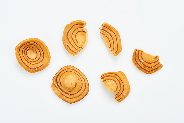 포토 JPG 스튜디오촬영 디저트 실내 누끼 사람없음 하이앵글 과자 추억 흰배경 복고 전통과자 플랫레이 생과자 소라과자 국내포토 음식 뷰포인트 백그라운드 컨셉 내부 흰색 플랫 파일형식