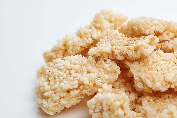 포토 JPG 스튜디오촬영 디저트 실내 누끼 근접촬영 사람없음 과자 추억 흰배경 복고 누룽지 전통과자 생과자 누룽지과자 국내포토 음식 뷰포인트 백그라운드 컨셉 내부 흰색 파일형식