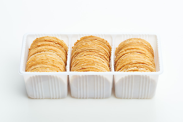 포토 JPG 스튜디오촬영 디저트 실내 누끼 사람없음 과자 추억 흰배경 복고 전병 전통과자 생과자 국내포토 음식 백그라운드 컨셉 내부 흰색 파일형식