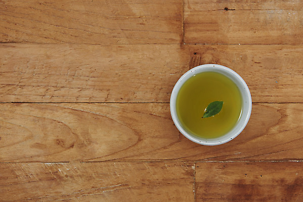 포토 JPG 스튜디오촬영 티타임 실내 따뜻함 누끼 사람없음 하이앵글 녹차 오브젝트 녹차잎 말차 플랫레이 나무배경 국내포토 뷰포인트 백그라운드 휴식 내부 차_음료 플랫 찻잎 파일형식