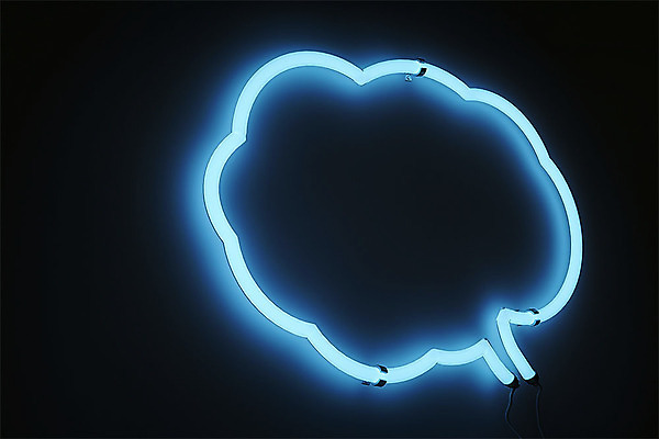 PSD 편집 편집이미지 말풍선 검은배경 프레임 사람없음 파란색 빛 반짝임 3D 디지털합성 네온 구름모양 카피스페이스 네온아트 편집소스 이미지편집 편집3D 모양 컬러 백그라운드 모션 검은색 공백 파일형식 구름_자연