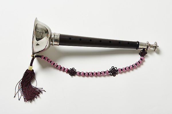 포토 JPG 스튜디오촬영 한국전통 실내 국악기 국악 누끼 사람없음 오브젝트 흰배경 태평소 국내포토 전통 악기 음악 백그라운드 한국 관악기 내부 흰색 파일형식