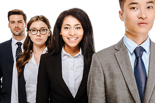 포토 JPG 스튜디오촬영 서양인 외국인 응시 여자 남자 안경 비즈니스 협력 실내 서기 미소 누끼 사람 동양인 정장 여러명 상반신 성인 앞모습 비즈니스맨 비즈니스우먼 전문직 스마트 동료 흰배경 우크라이나 성인만 국내포토 직업 시선 잡화 옷 유럽 뷰포인트 다수 백그라운드 컨셉 관계 모션 표정 인종 내부 흰색 직장인 파일형식