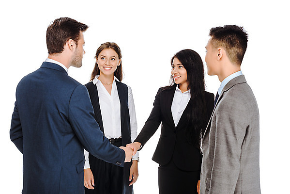 포토 JPG 스튜디오촬영 서양인 외국인 손 응시 여자 남자 비즈니스 협력 악수 실내 협상 미소 누끼 사람 동양인 여러명 상반신 성인 앞모습 뒷모습 잡기 비즈니스맨 비즈니스우먼 스마트 동료 계약 흰배경 우크라이나 성인만 국내포토 시선 유럽 뷰포인트 다수 백그라운드 컨셉 관계 모션 표정 인종 손짓 내부 신체부위 흰색 직장인 파일형식