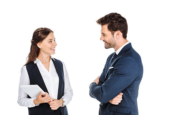 포토 JPG 스튜디오촬영 서양인 외국인 여자 남자 비즈니스 협력 실내 대화 미소 들기 누끼 사람 상반신 성인 두명 앞모습 옆모습 태블릿 마주보기 팔짱 비즈니스맨 비즈니스우먼 스마트 동료 흰배경 우크라이나 성인만 국내포토 유럽 뷰포인트 백그라운드 컨셉 관계 모션 표정 말하기 인종 내부 전자제품 스마트기기 흰색 직장인 파일형식