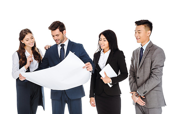 포토 JPG 스튜디오촬영 서양인 외국인 손 응시 여자 남자 종이 비즈니스 손가락 협력 실내 대화 서기 미소 들기 누끼 사람 동양인 여러명 상반신 성인 앞모습 태블릿 가리킴 비즈니스맨 비즈니스우먼 스마트 동료 흰배경 손모으기 우크라이나 성인만 국내포토 시선 유럽 뷰포인트 다수 백그라운드 컨셉 관계 모션 표정 말하기 인종 손짓 내부 신체부위 전자제품 스마트기기 흰색 직장인 파일형식