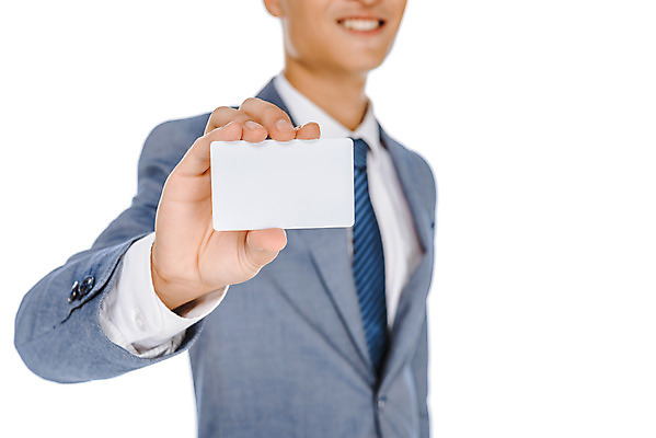 포토 JPG 스튜디오촬영 서양인 외국인 손 남자 비즈니스 명함 프레임 실내 한명 서기 미소 들기 누끼 사람 동양인 정장 상반신 성인 앞모습 신체부위 잡기 비즈니스맨 자신감 즐거움 흰배경 주기 우크라이나 자기소개 성인남자한명만 성인만 국내포토 1 옷 감정 유럽 뷰포인트 백그라운드 모션 표정 인종 내부 흰색 직장인 남자한명만 성인남자만 파일형식