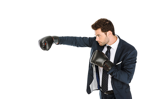 포토 JPG 스튜디오촬영 서양인 외국인 남자 비즈니스 실내 한명 누끼 사람 상반신 성인 옆모습 권투 펀치 비즈니스맨 공격 집중 흰배경 싸움 우크라이나 성인남자한명만 성인만 국내포토 1 유럽 뷰포인트 백그라운드 컨셉 모션 인종 내부 격투기 흰색 직장인 남자한명만 성인남자만 파일형식