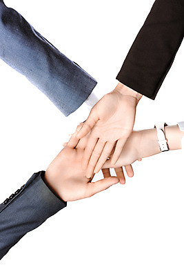 포토 JPG 스튜디오촬영 서양인 외국인 손 여자 남자 비즈니스 모션 실내 누끼 사람 동양인 손짓 여러명 성인 신체부위 비즈니스맨 비즈니스우먼 동료 흰배경 손모으기 우크라이나 성인만 국내포토 유럽 다수 백그라운드 관계 인종 내부 흰색 직장인 파일형식