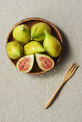 포토 JPG 스튜디오촬영 포크 과일 자연 회색배경 단면 실내 누끼 사람없음 농작물 하이앵글 여러개 신선 오브젝트 유기농 무화과 나무접시 안티에이징 플랫레이 변비예방 청무화과 국내포토 식기 접시 웰빙 뷰포인트 다수 백그라운드 농업 내부 회색 플랫 생태계 예방 변비 파일형식