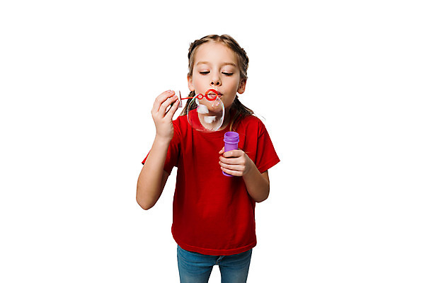 포토 JPG 스튜디오촬영 서양인 외국인 백인 여자 문화 어린이 실내 한명 서기 누끼 사람 소녀 상반신 앞모습 빨간색 글로벌 비눗방울 즐거움 흰배경 지구촌 비눗방울놀이 소녀한명만 국내포토 1 감정 뷰포인트 컬러 백그라운드 모션 놀이 인종 내부 흰색 여자한명만 소녀만 파일형식