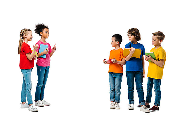 포토 JPG 스튜디오촬영 전신 서양인 외국인 백인 여자 남자 문화 어린이 흑인 실내 서기 누끼 사람 동양인 소녀 소년 여러명 앞모습 옆모습 10대 책 친구 컬러풀 글로벌 즐거움 흰배경 지구촌 어린이만 국내포토 감정 뷰포인트 컬러 다수 백그라운드 관계 모션 청소년 인종 내부 흰색 파일형식