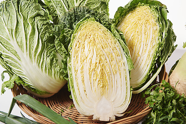 포토 JPG 스튜디오촬영 한식 단면 김치 실내 누끼 사람없음 여러개 전통음식 오브젝트 배추 흰배경 김장 김장재료 국내포토 전통 음식 다수 백그라운드 채소 식재료 내부 흰색 파일형식