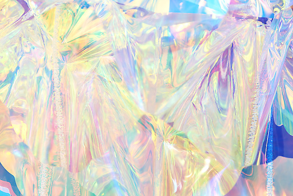 포토 JPG 스튜디오촬영 백그라운드 실내 근접촬영 사람없음 빛 반짝임 컬러풀 반사 신비 오브젝트 질감 그라데이션 기하학 비닐 구김 스펙트럼 홀로그램 몽환 국내포토 뷰포인트 컬러 컨셉 무늬 모션 재질 내부 파일형식