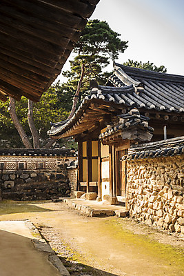 포토 JPG 주간 한국전통 여행 유적지 한옥 풍경 사람없음 야외 관광지 세계문화유산 문화재 가을 역사 한국사 논산 돈암서원 국내포토 자연요소 전통 계절 고건축 한국 충청남도 서원 파일형식