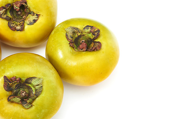 포토 JPG 스튜디오촬영 과일 자연 실내 감 누끼 근접촬영 사람없음 농작물 하이앵글 신선 세개 오브젝트 흰배경 유기농 비타민 단감 플랫레이 슈퍼푸드 국내포토 웰빙 뷰포인트 백그라운드 농업 3 내부 흰색 플랫 생태계 건강식품 영양소 파일형식