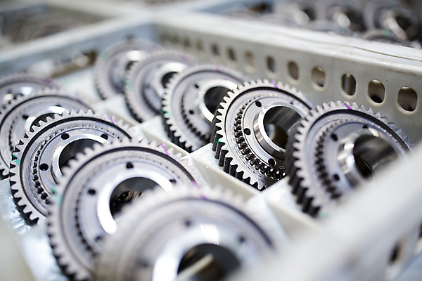 포토 JPG 산업 공장 공업 실내 사람없음 금속 여러개 부속품 체코 차량부품 기어 자동차공장 국내포토 유럽 다수 재질 내부 오브젝트 파일형식