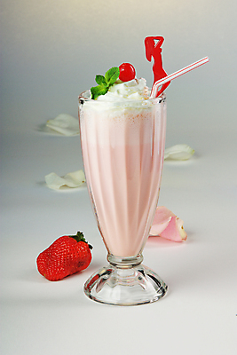 포토 JPG 해외이미지 열매 음료 딸기 디저트 사람없음 컵 주스 카페 칵테일 바 부드러움 맛있는 해외포토 식물 식기 음식 과일 주류 상점 감각 파일형식 이미지허브