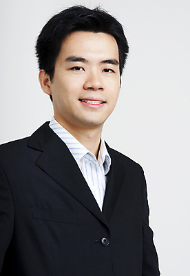 포토 JPG 해외이미지 모델 직업 1 남자 아시아 비즈니스 사업가 성공 한국 한명 서기 미소 사람 동양인 정장 소년 20대 사무실 뷰티 유행 일본 검은색 코트 최고 비즈니스맨 우아함 시원함 스마트 경영 정중 스타일 해외포토 옷 나라 어린이 컬러 컨셉 모션 표정 인종 청년 외투 직장인 파일형식 이미지허브