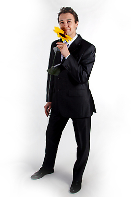 포토 JPG 해외이미지 1 라이프스타일 남자 꽃 행복 데이트 관계 발렌타인데이 선물 사랑 한명 사람 정장 소년 성인 장미 머리 놀람 흰색 축하 날짜 유혹 질문 어깨 감사 용서 유일 표현성 해외포토 식물 옷 감정 어린이 컬러 컨셉 데이이벤트 표정 생활 신체부위 파일형식 이미지허브