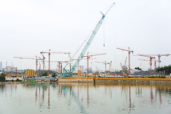 포토 JPG 해외이미지 건축물 산업 바다 비즈니스 건축양식 하늘 새로움 프레임 사람없음 건물 물 강 블록 장비 도시 만 업무 거친 재산 큼 땅 기중기 상업 상승 만들기 시멘트 리프트 공학 덩어리 천연기념물 진행 개발 고체 철강 콘크리트 해외포토 자연요소 교육 건축 컨셉 모션 금융 작업 중장비 크기 파일형식 이미지허브
