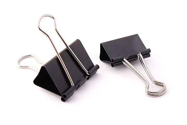 포토 JPG 해외이미지 종이 선 백그라운드 비즈니스 학교 문구용품 미술 사람없음 사무실 금속 검은색 흰색 도구 반지 업무 닫기 연결 결합 자르기 묶기 책상 오브젝트 보고서 파일 클립 비서 유지 고립 접기 줄서기 해외포토 직업 교육 컬러 가구 장신구 모션 재질 문화예술 작업 파일형식 이미지허브