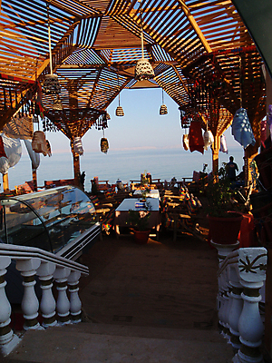 포토 JPG 해외이미지 바다 자연 휴식 이집트 풍경 사람없음 빨간색 물 여름 식당 장면 해외포토 자연요소 계절 컬러 컨셉 아프리카 상점 생태계 파일형식 이미지허브