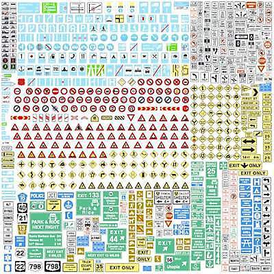 EPS 해외이미지 도로 길 십자가 일러스트 출입구 영국 화살 거리 버스 안전 파란색 세트 자전거 운전 금지 오토바이 보행자 방향 왼쪽 입장 심볼 사인 시작 회전 법 짐차 사이클링 고립 그만 조언 한계 해외일러스트 유럽 육상교통 컬러 교통시설 모션 자동차 대중교통 바이크 육상스포츠 파일형식 벡터 이미지허브