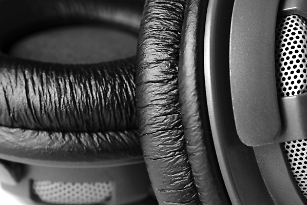 포토 JPG 해외이미지 음악 백그라운드 추상 사람없음 검은색 헤드폰 소리 듣기 장비 오디오 스타일 해외포토 컬러 음향기기 무늬 모션 문화예술 전자제품 파일형식 이미지허브