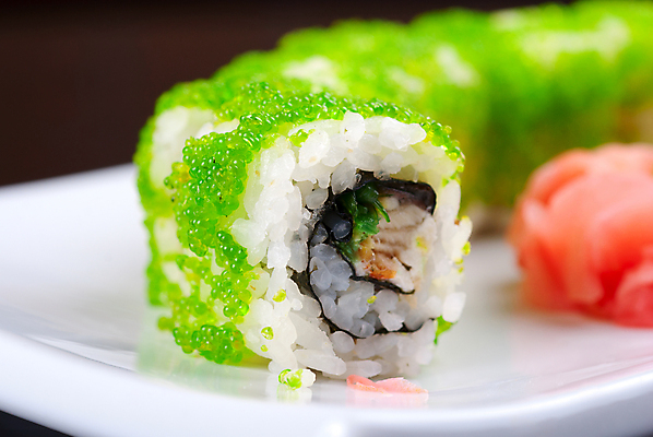 포토 JPG 해외이미지 치즈 사람없음 여러개 초밥 신선 고추냉이 깨 연어 롤스시 연어알 캘리포니아롤 일본음식 해외포토 음식 다수 식재료 유제품 어류 알 양념 조미료 파일형식 이미지허브