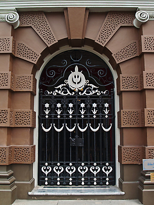 포토 JPG 해외이미지 전통 외관 아시아 벽 여행 패턴 건축양식 태국 동양인 사람없음 건물 장식 문 힘 궁전 수확 골동품 클래식 우아함 입장 방콕 대문 라임 석고 옛날 스타일 해외포토 건축물 건축 나라 컨셉 고건축 무늬 농업 과일 인종 파일형식 이미지허브