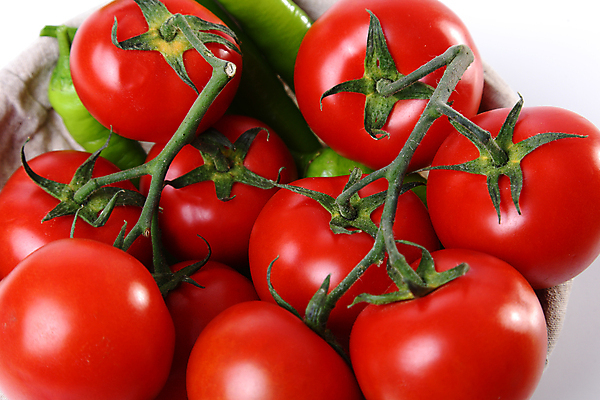 포토 JPG 해외이미지 식물 음식 백그라운드 농업 다이어트 토마토 채소 재료 자연 건강 사람없음 빨간색 초록색 여름 바구니 정원 샐러드 흰색 신선 먹기 유기농 비타민 밀짚 내추럴 숙성 채식주의자 해외포토 웰빙 계절 산업 컬러 모션 짚 생태계 채식 영양소 파일형식 이미지허브