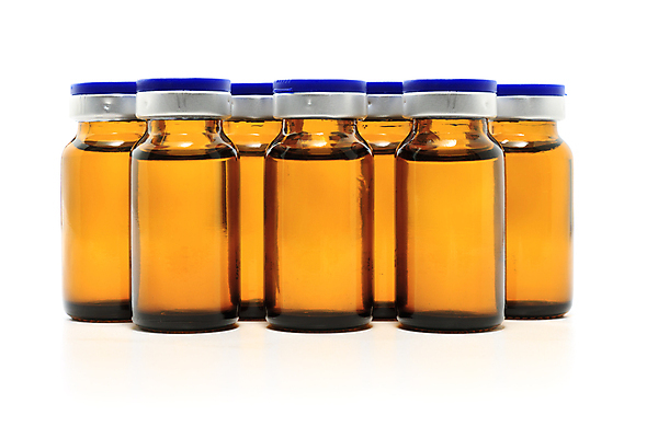 포토 JPG 해외이미지 산업 과학 백그라운드 유리 유리병 건강 3 사람없음 치료 약 갈색 노란색 흰색 항아리 투명 액체 닫기 질병 컨테이너 자르기 약국 묘사 오브젝트 테라피 조제 고립 돌봄 복용 옛날 화학물질 해외포토 컬러 의학 모션 재질 병_용기 뷰티 도자기 화학 만들기 파일형식 이미지허브