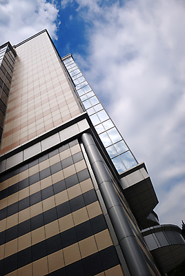 포토 JPG 해외이미지 주간 로우앵글 하늘 빌딩 사람없음 야외 건물 고층빌딩 해외포토 자연요소 건축물 뷰포인트 파일형식 이미지허브