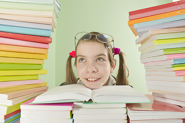 포토 JPG 해외이미지 학생 응시 여자 교육 행복 안경 얼굴 과학 학교 한명 사람 앉기 책 학습 스터디 독서 오픈 가르침 도서관 읽기 대학교 사전 많음 해외포토 1 시선 잡화 감정 컨셉 모션 신체부위 파일형식 이미지허브