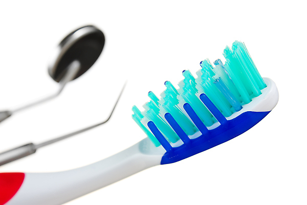 포토 JPG 해외이미지 백그라운드 건강 사람없음 청결 의사 흰색 도구 치아 칫솔 치과의사 고립 위생관리 해외포토 컬러 관리 위생용품 의료진 소화기관 위생 파일형식 이미지허브