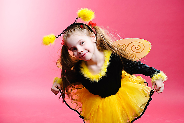 포토 JPG 해외이미지 백인 모델 1 여자 딸 행복 얼굴 어린이 장난 건강 한명 사람 빨간색 귀여움 봄 기쁨 표현 달콤 작음 천진난만 해외포토 서양인 계절 감정 컬러 컨셉 가족 신체부위 맛 크기 파일형식 이미지허브