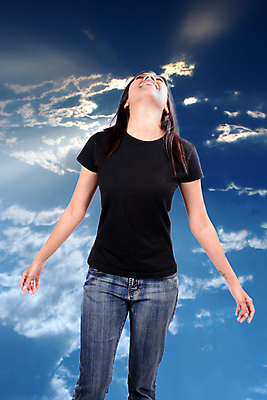 포토 JPG 해외이미지 여자 행복 컨셉 하늘 한명 동양인 10대 뷰티 기쁨 자유 표현 인디언 인도인 천국 무료 해외포토 외국인 1 감정 청소년 아메리카 사람 인종 파일형식 이미지허브