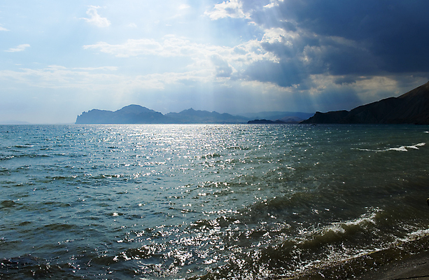 포토 JPG 해외이미지 모래 파도 바다 백그라운드 자연 벽지 하늘 날씨 산 사람없음 물 반사 검은색 어둠 힘 침묵 황혼 추위 안개 분노 서핑 야간 소금 폭풍 멀리 흐림 내추럴 깊이 뇌우 서쪽 영원 재앙 터키석 허리케인 수평선 해외포토 자연요소 감정 컬러 소리 일몰 수상스포츠 보석 자연재해 방향 생태계 파일형식 이미지허브