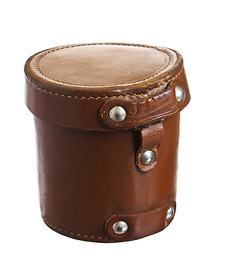 포토 JPG 해외이미지 백그라운드 사람없음 상자 갈색 수확 골동품 흰색 컨테이너 가죽 피부 튜브 고립 파우치 해외포토 산업 컬러 농업 가방 신체부위 파일형식 이미지허브