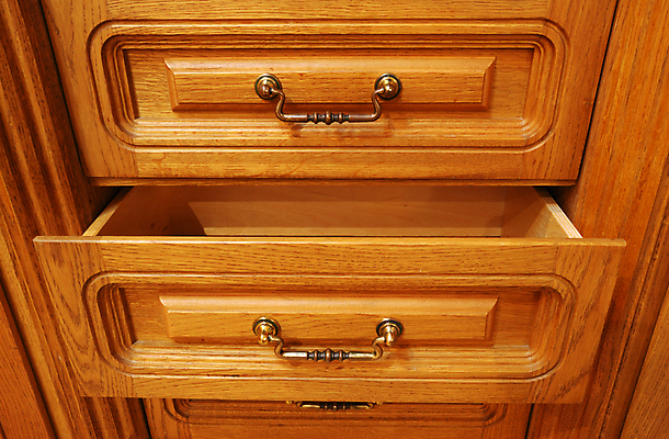 포토 JPG 해외이미지 가구 백그라운드 실내 손잡이 사람없음 목재 장식 빨간색 빛 사무실 갈색 골동품 오픈 장롱 비밀 철 사물함 캐비닛 오브젝트 호기심 파일 복고 객실 수납 목각 발견 구식 궤 옛날 줄서기 특별함 해외포토 나무 감정 컬러 생활용품 컨셉 비즈니스 재료 모션 내부 파일형식 이미지허브