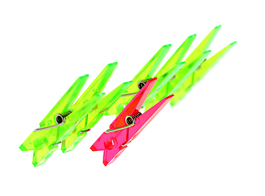 포토 JPG 해외이미지 옷 백그라운드 컨셉 패턴 유리 추상 아이디어 사람없음 빨간색 초록색 세트 장비 흰색 업무 투명 오브젝트 리더 클립 빨래집게 고립 스타일 해외포토 컬러 무늬 재질 집게 작업 파일형식 이미지허브