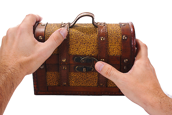 포토 JPG 해외이미지 손 백그라운드 사람없음 목재 흰색 오픈 작음 가죽 보물 고립 궤 해외포토 나무 컬러 재료 신체부위 크기 파일형식 이미지허브